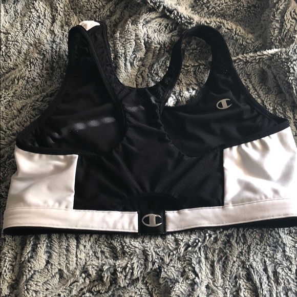 Champion reversible sports bra♠️ - Picture 3 of 6